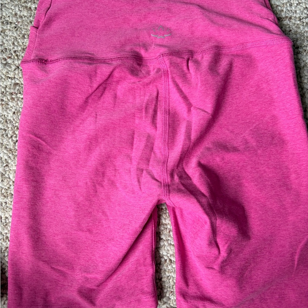BEYOND YOGA Active crop Tank (m)and biker shorts(s) matching Set - Picture 6 of 8
